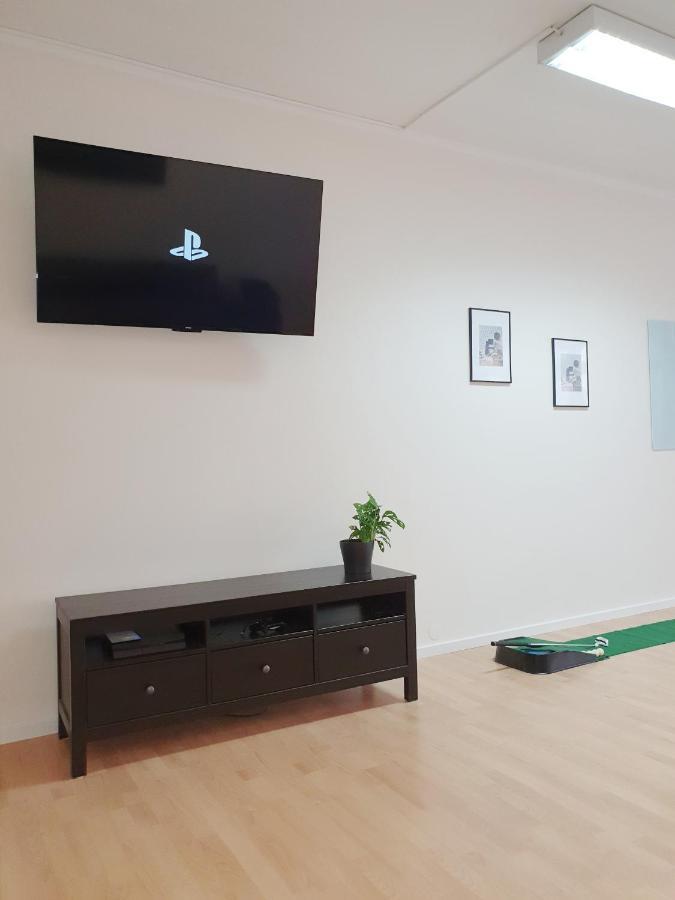 Modernes, Stilvolles Eingerichtetes Loft Apartment เวียนนา ภายนอก รูปภาพ