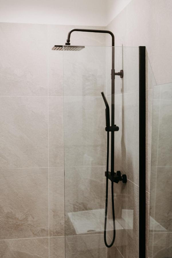 Modernes, Stilvolles Eingerichtetes Loft Apartment เวียนนา ภายนอก รูปภาพ